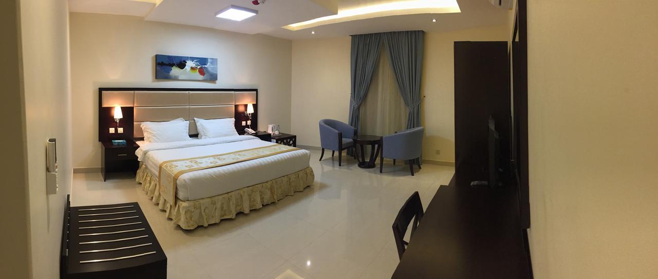 Arjaan Altakhassusi Hotel Suites Riyadh Exterior photo