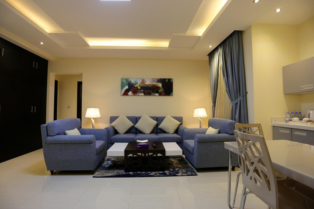 Arjaan Altakhassusi Hotel Suites Riyadh Exterior photo