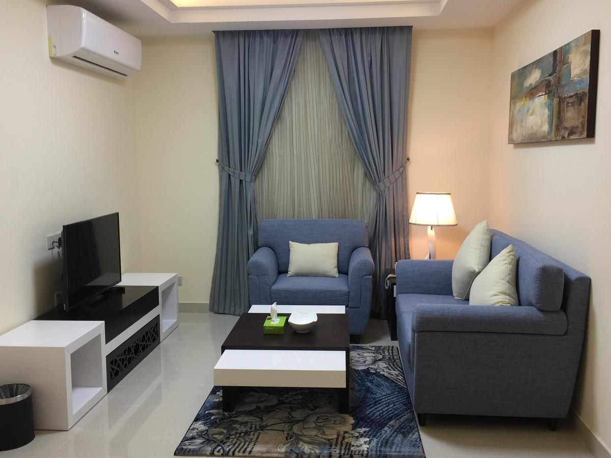 Arjaan Altakhassusi Hotel Suites Riyadh Exterior photo