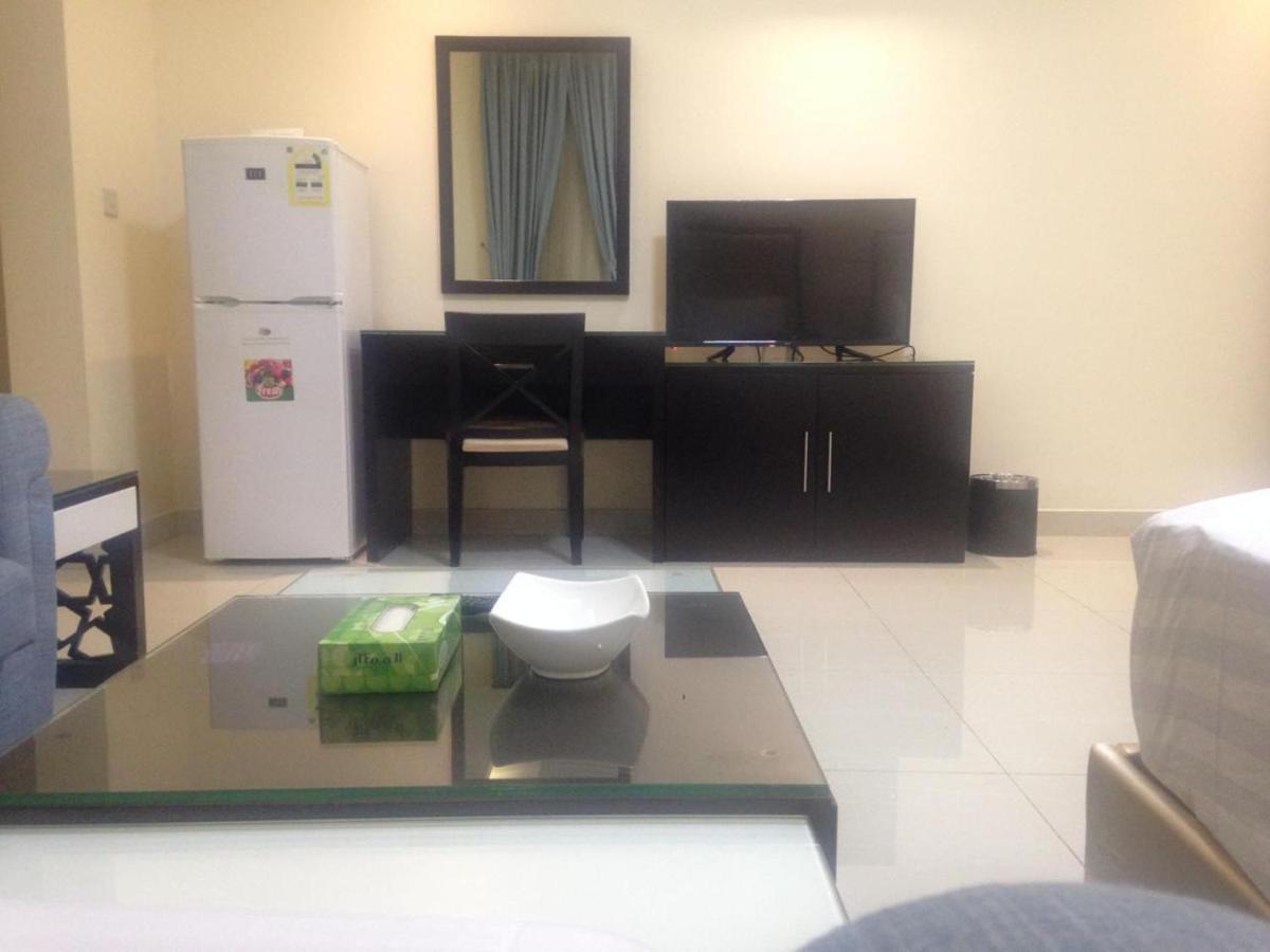 Arjaan Altakhassusi Hotel Suites Riyadh Exterior photo
